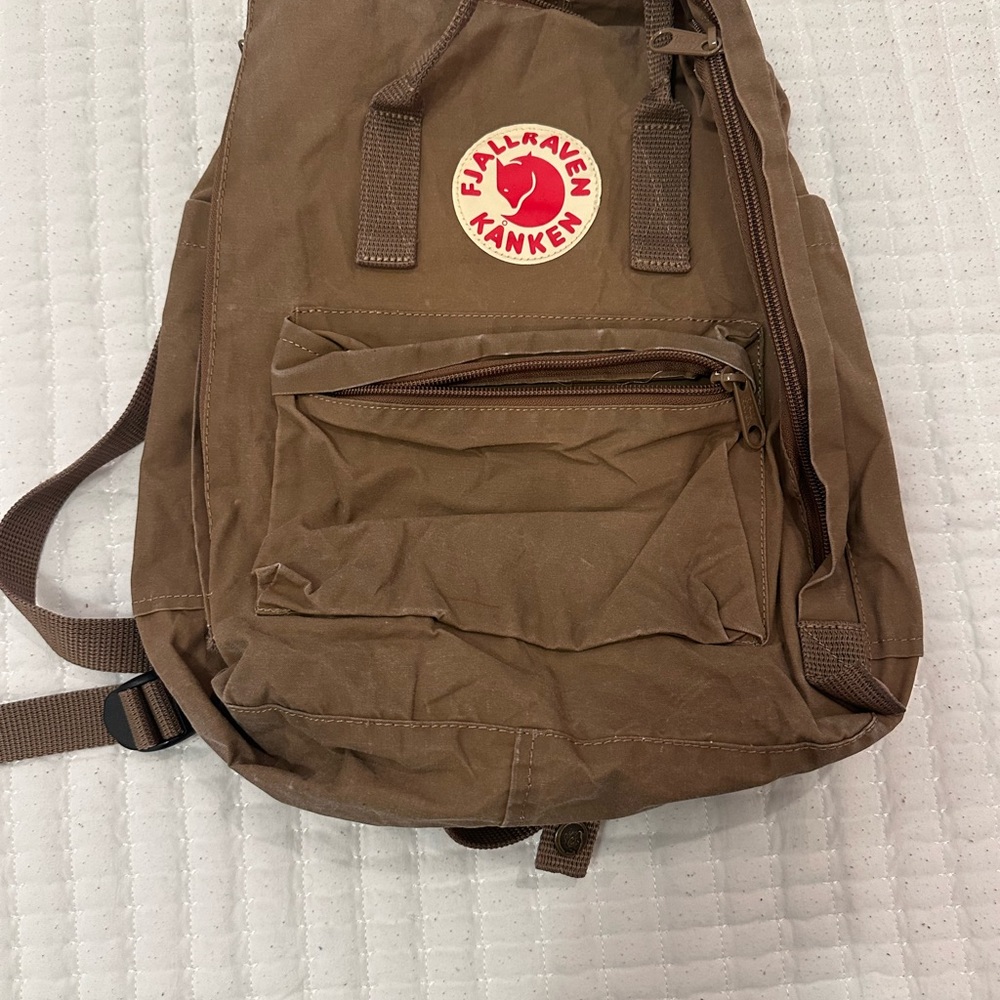 Fjallraven Kånken Classic Tan Backpack